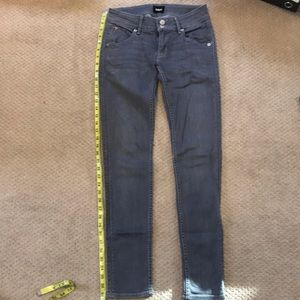 Collin Hudson, gray, 25